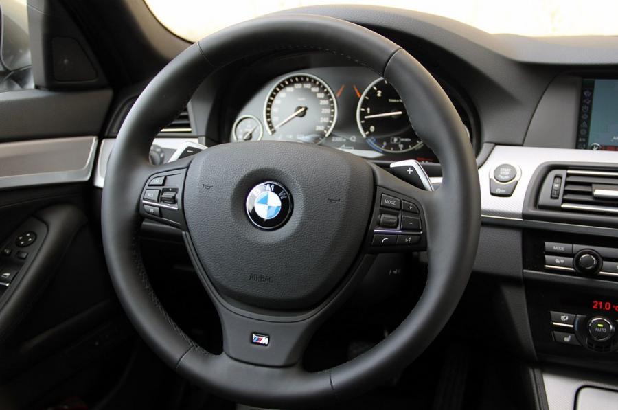  BMW M550d xDrive 2012 года  (фото 24 из 175)
